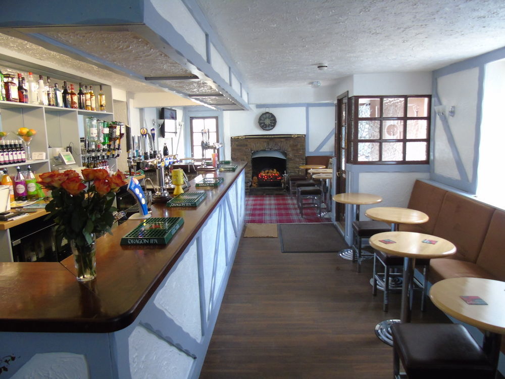 The Pembrey Country Inn Екстер'єр фото
