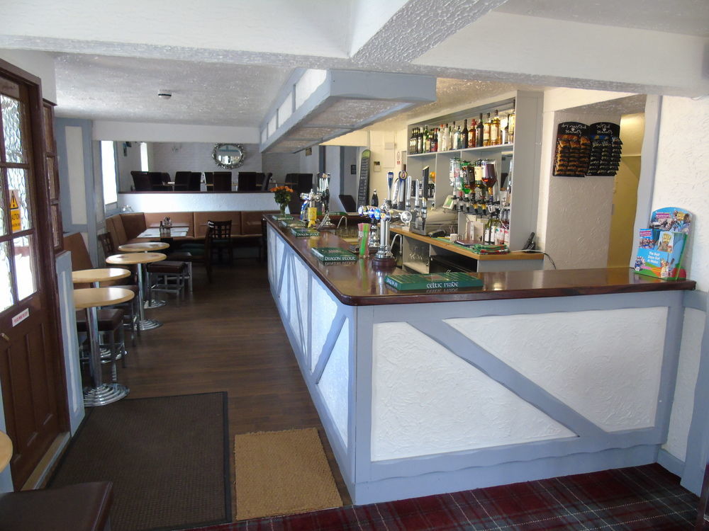 The Pembrey Country Inn Екстер'єр фото
