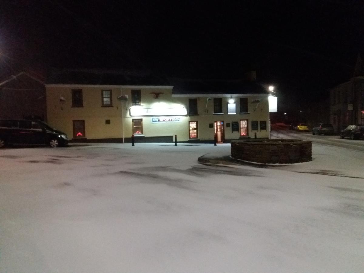 The Pembrey Country Inn Екстер'єр фото